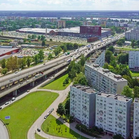 City Near Centre And Airport Dzīvoklis *