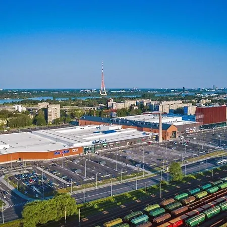 아파트 City Near Centre And Airport